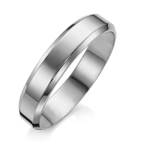 Кольцо обручальное 7 Карат, белое золото 585 проба (7 Карат, Беларусь) — от 901.60 руб. в сети магазинов DIAMANTE забронировать в магазине Кольцо обручальное 7 Карат, белое золото 585 проба