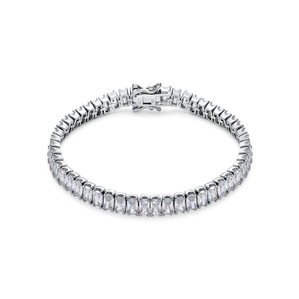 Браслет жесткий KABAROVSKY, серебро 925 проба, вставка фианит (KABAROVSKY, Россия) — от 607.83 руб. в сети магазинов DIAMANTE забронировать в магазине Браслет жесткий KABAROVSKY, серебро 925 проба, вставка фианит (KABAROVSKY, Россия)