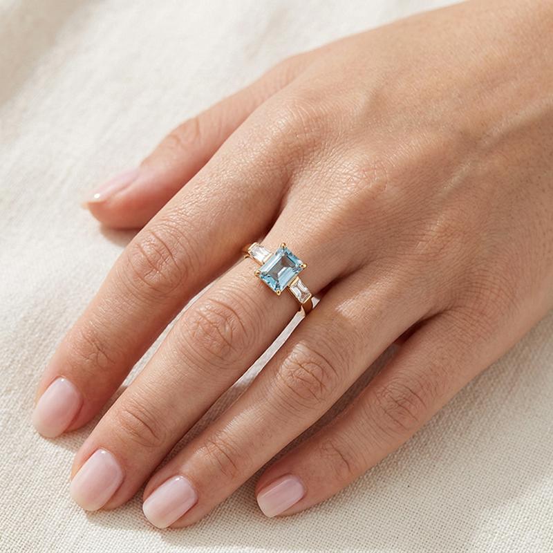 Кольцо декоративное GRANAT JEWELRY, красное золото 585 проба, вставка топаз (GRANAT JEWELRY, Россия) — от 1382.44 руб. в сети магазинов DIAMANTE забронировать в магазине Кольцо декоративное GRANAT JEWELRY, красное золото 585 проба, вставка топаз (GRANAT JEWELRY, Россия)