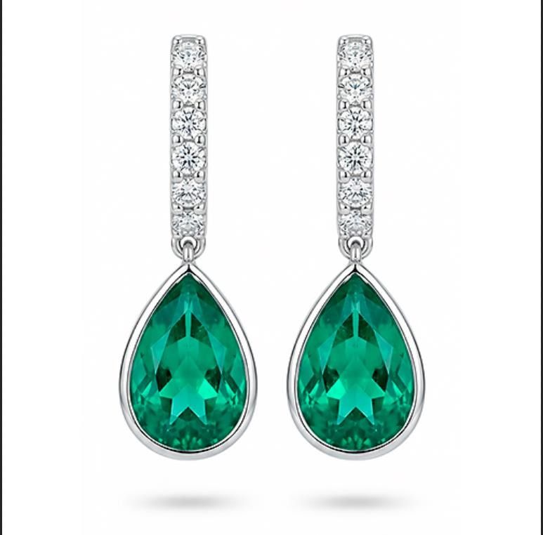 Серьги длинные, золото 750 проба — от 6930.00 руб. в сети магазинов DIAMANTE забронировать в магазине Серьги длинные, золото 750 проба